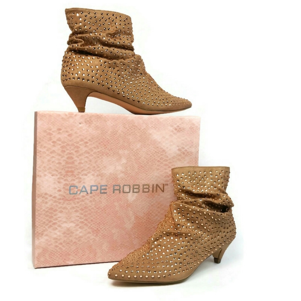 CAPE ROBBIN ANNIE 4 Rhinestone Kitten Heel Boot